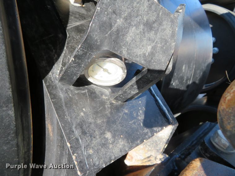 image for item DN7847 ATI AT5000  tracks