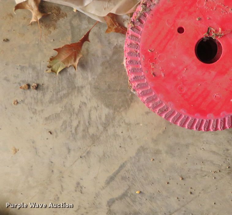 image for item DN7849 Kinze 3500  split row no-till planter