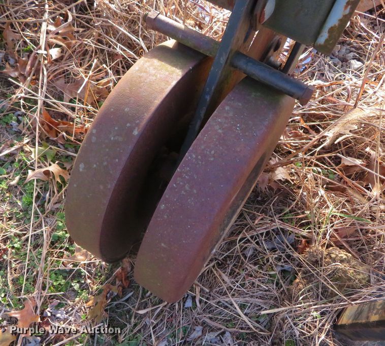 image for item DN7851 Hiniker Econ-O-Till  row crop cultivator