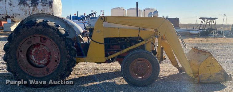 image for item EX9653 Ford 800  tractor