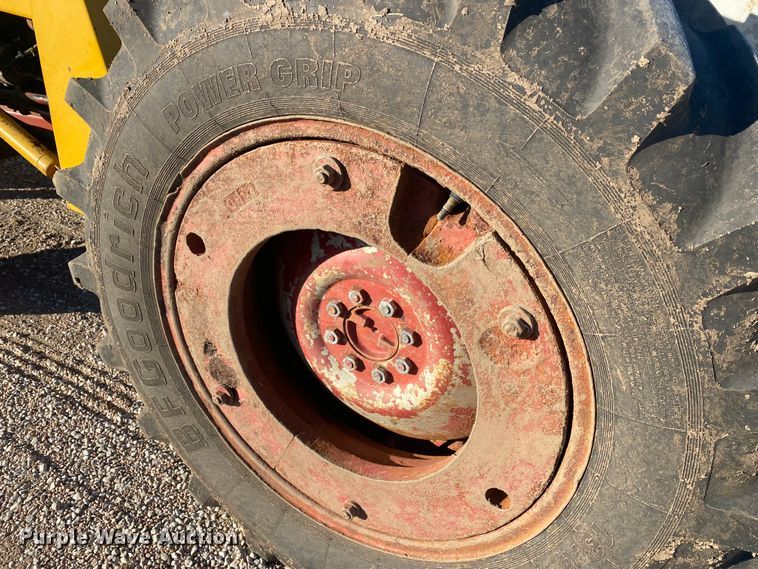 image for item EX9653 Ford 800  tractor