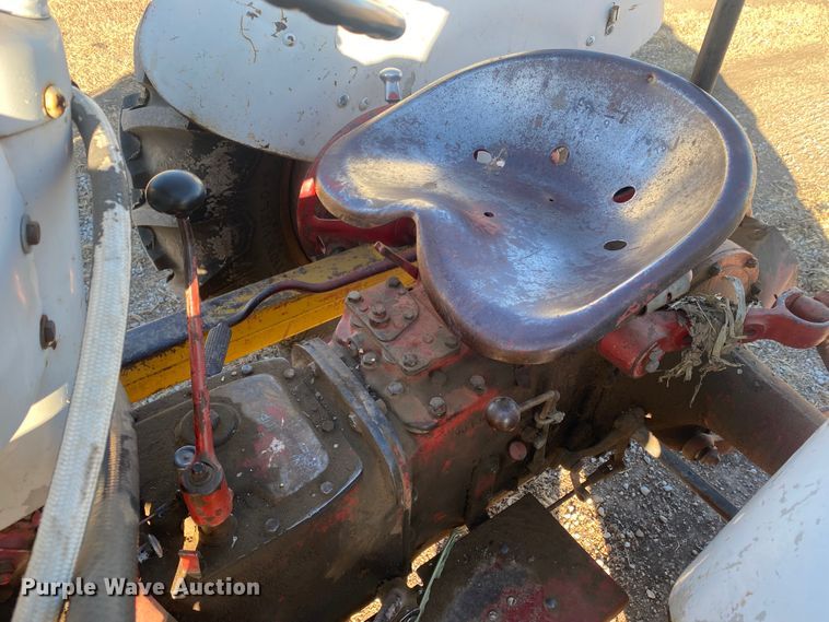 image for item EX9653 Ford 800  tractor