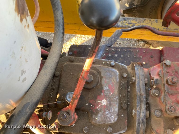 image for item EX9653 Ford 800  tractor