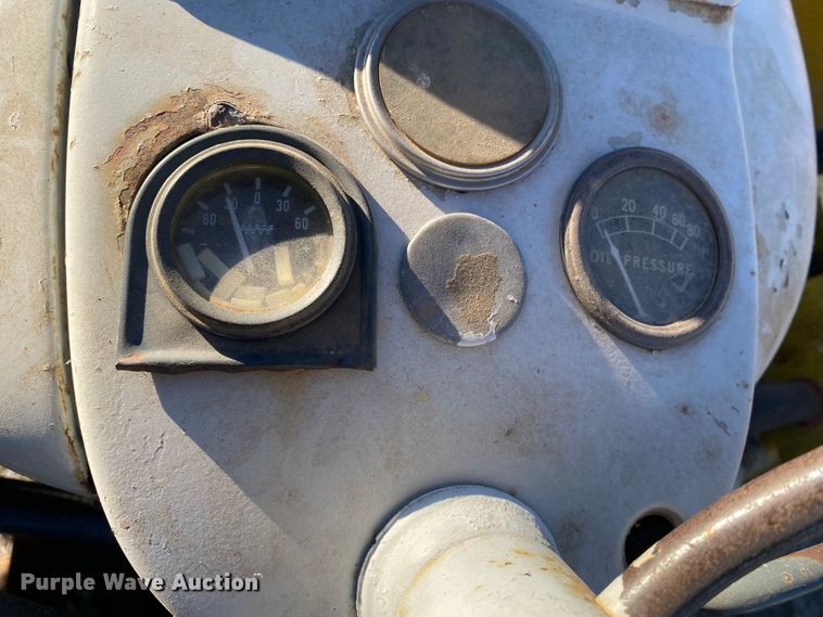 image for item EX9653 Ford 800  tractor