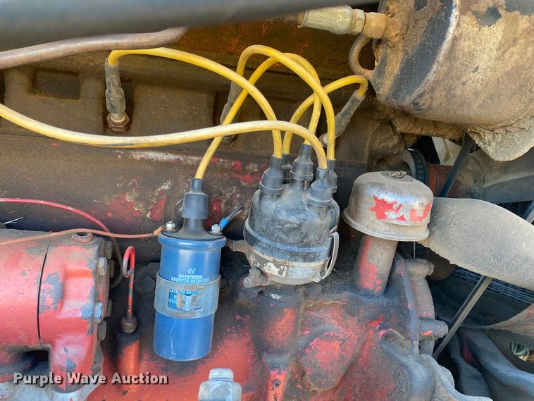 image for item EX9653 Ford 800  tractor