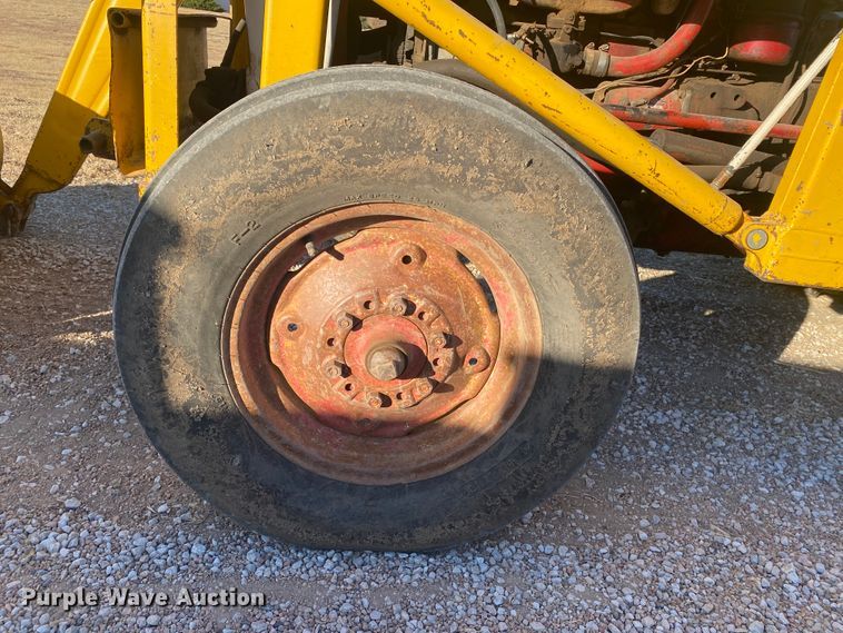 image for item EX9653 Ford 800  tractor