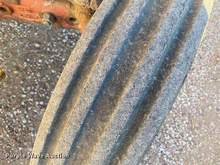 image for item EX9653 Ford 800  tractor