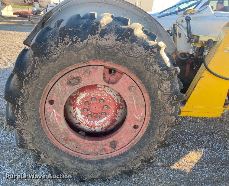 image for item EX9653 Ford 800  tractor