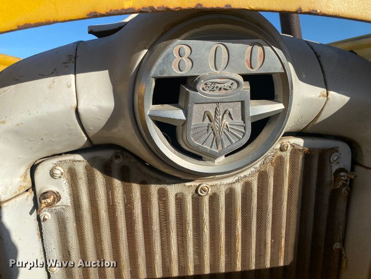 image for item EX9653 Ford 800  tractor