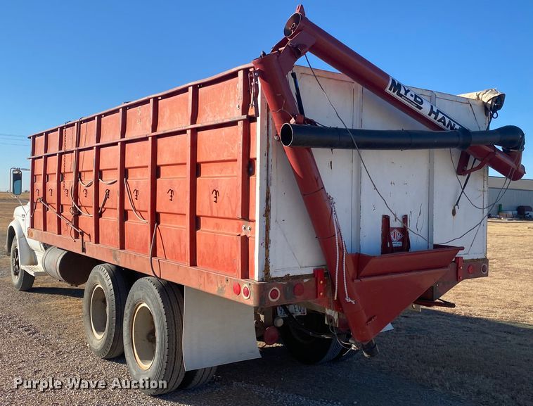 image for item EX9654 1970 Chevrolet C50  grain truck