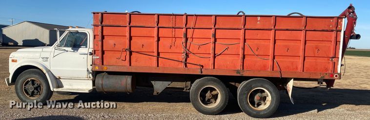 image for item EX9654 1970 Chevrolet C50  grain truck