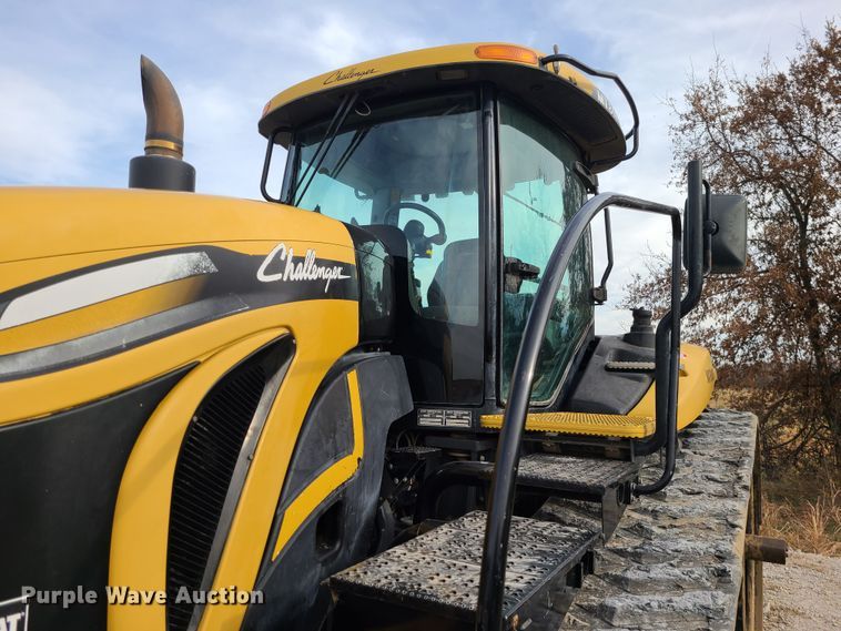 image for item GB9060 Challenger MT865C  tractor