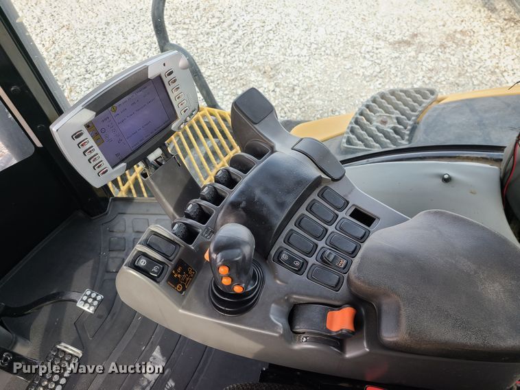 image for item GB9060 Challenger MT865C  tractor