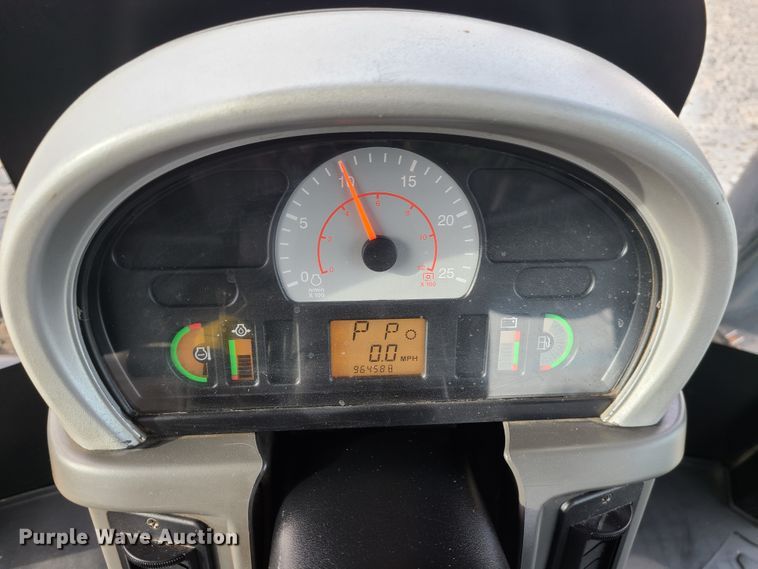 image for item GB9060 Challenger MT865C  tractor