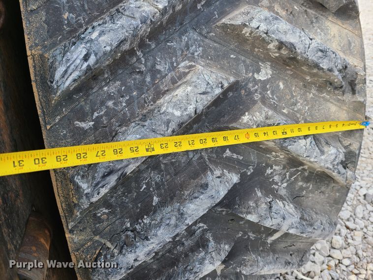 image for item GB9060 Challenger MT865C  tractor