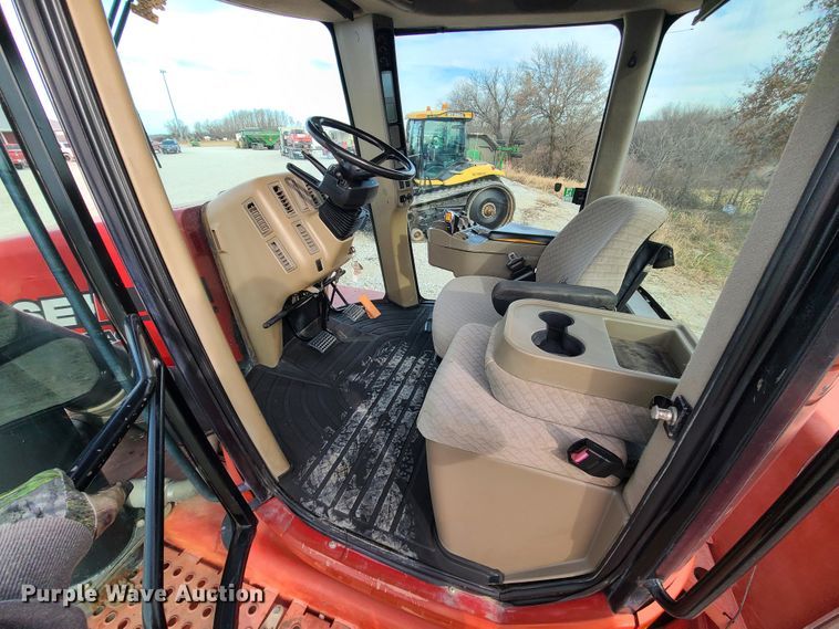 image for item GB9061 Case IH Quadtrac 485  4WD tractor