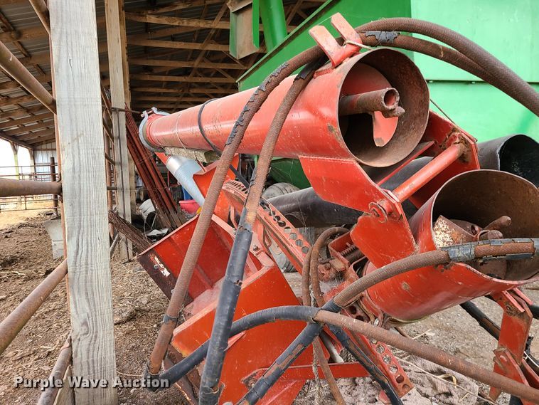 image for item GB9114 Unverferth  auger