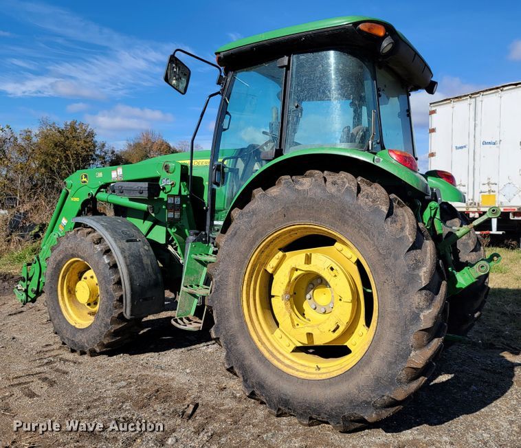 image for item HP9684 2014 John Deere 6115D  MFWD tractor