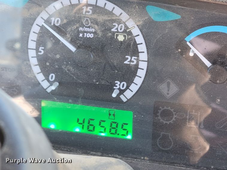 image for item HP9684 2014 John Deere 6115D  MFWD tractor