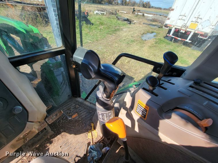 image for item HP9684 2014 John Deere 6115D  MFWD tractor