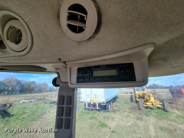 image for item HP9684 2014 John Deere 6115D  MFWD tractor