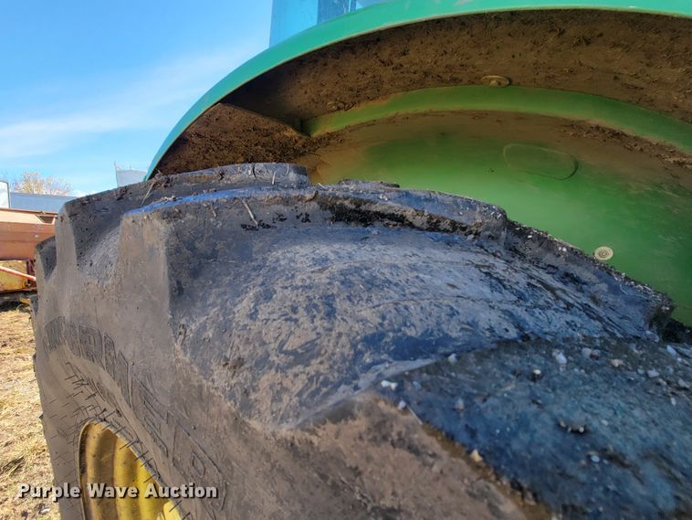 image for item HP9684 2014 John Deere 6115D  MFWD tractor