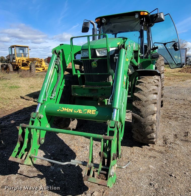 image for item HP9684 2014 John Deere 6115D  MFWD tractor