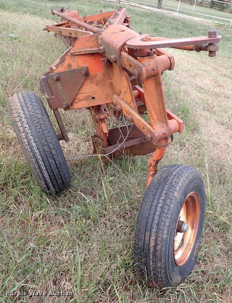 image for item IC9589 Allis Chalmers  six bottom plow