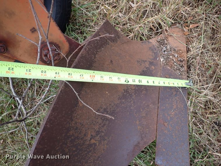 image for item IC9589 Allis Chalmers  six bottom plow