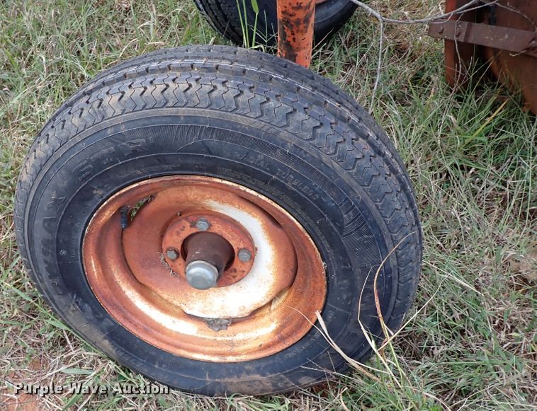 image for item IC9589 Allis Chalmers  six bottom plow