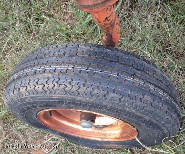 image for item IC9589 Allis Chalmers  six bottom plow