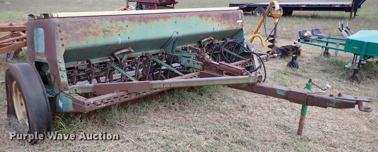image for item IC9592 John Deere 8350  grain drill
