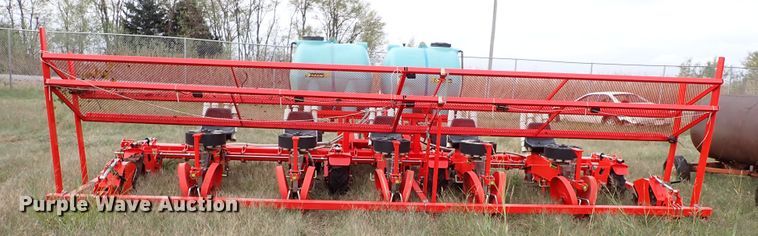 image for item IC9601 2019 Checchi & Magli 500917  transplanter