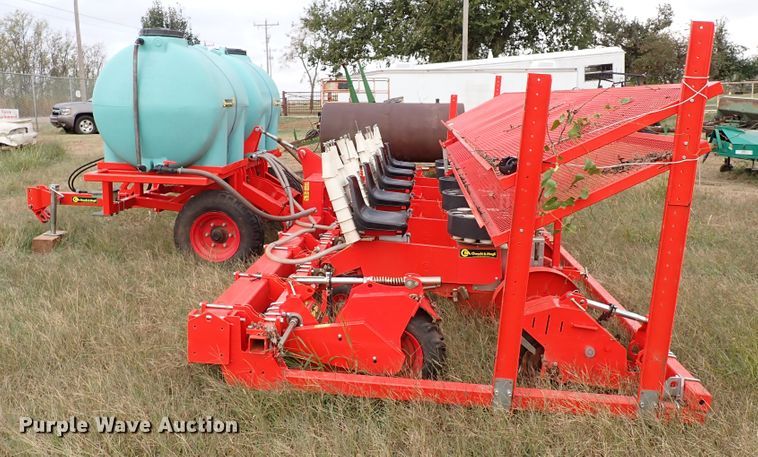 image for item IC9601 2019 Checchi & Magli 500917  transplanter