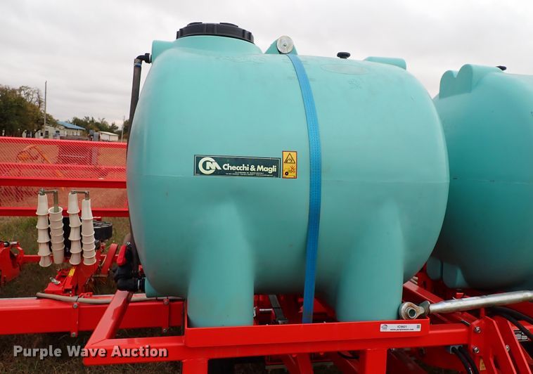 image for item IC9601 2019 Checchi & Magli 500917  transplanter