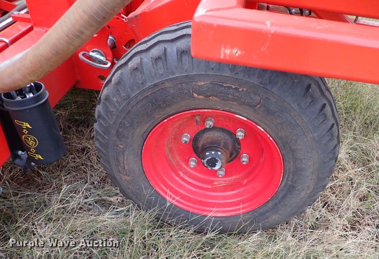 image for item IC9601 2019 Checchi & Magli 500917  transplanter