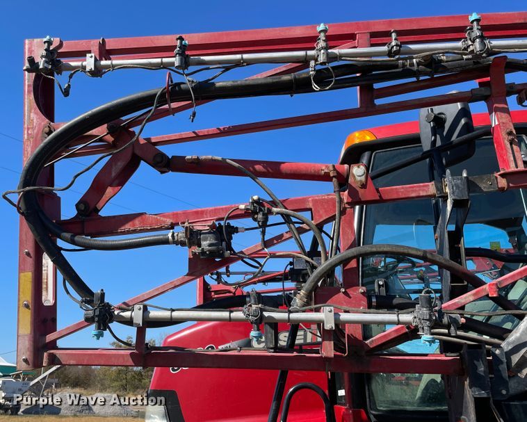 image for item ID9551 2011 Case IH Patriot 3330  sprayer