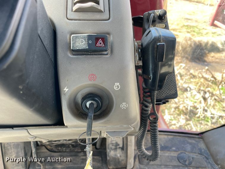 image for item ID9551 2011 Case IH Patriot 3330  sprayer