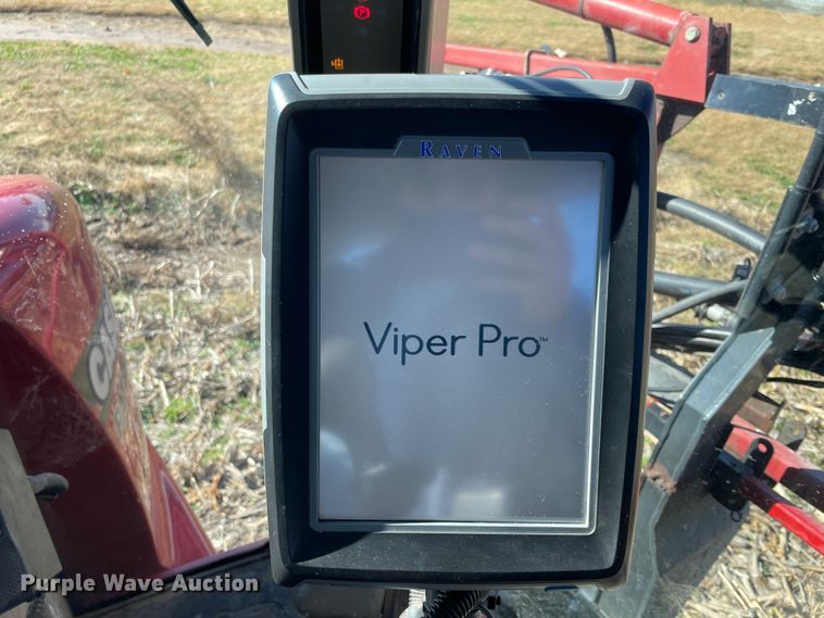 image for item ID9551 2011 Case IH Patriot 3330  sprayer