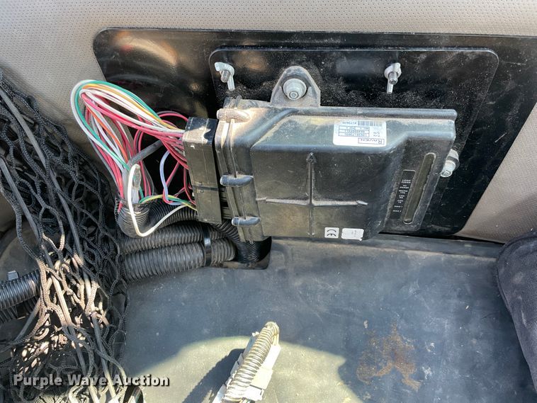 image for item ID9551 2011 Case IH Patriot 3330  sprayer