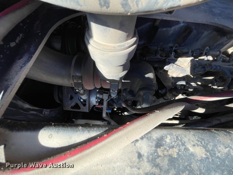 image for item ID9551 2011 Case IH Patriot 3330  sprayer