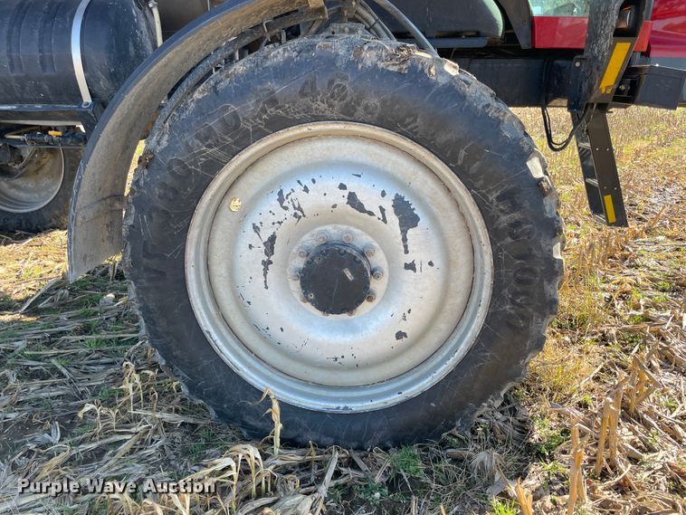 image for item ID9551 2011 Case IH Patriot 3330  sprayer