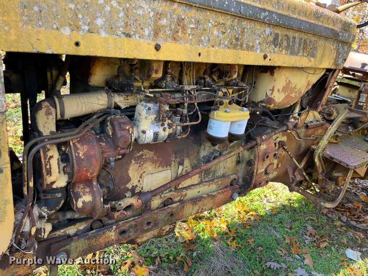 image for item ID9554 1964 Minneapolis Moline M602  tractor