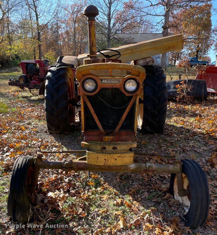 image for item ID9557 1960 Minneapolis Moline M5  tractor
