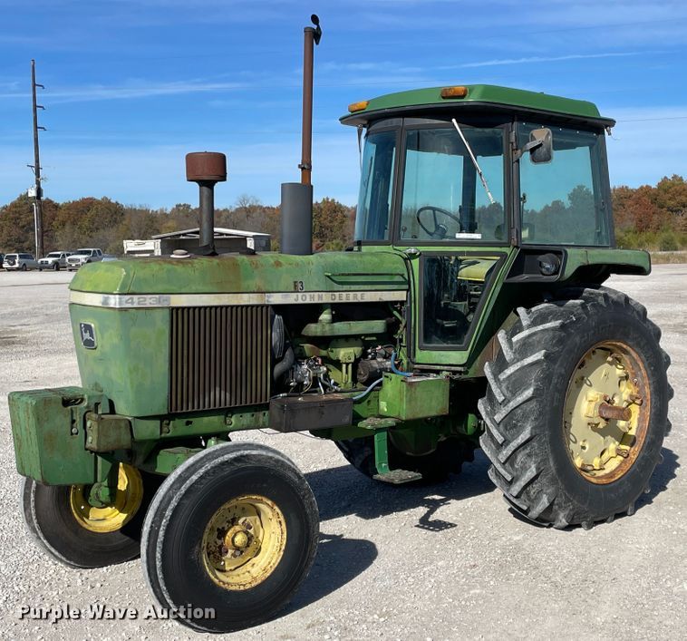 image for item ID9566 1974 John Deere 4230  tractor