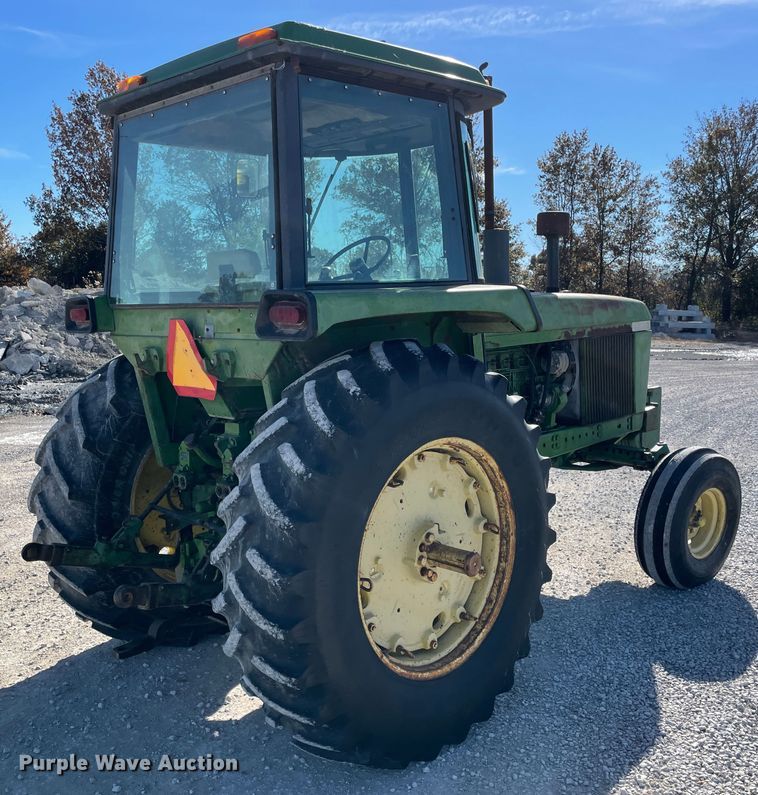 image for item ID9566 1974 John Deere 4230  tractor