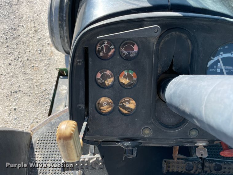 image for item ID9566 1974 John Deere 4230  tractor