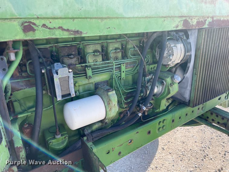 image for item ID9566 1974 John Deere 4230  tractor