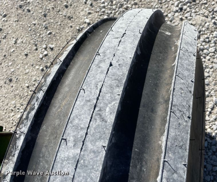 image for item ID9566 1974 John Deere 4230  tractor