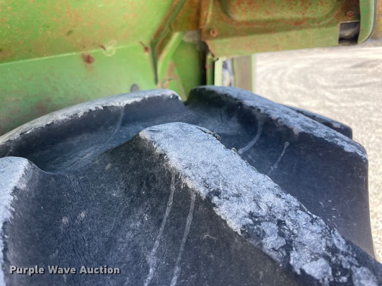 image for item ID9566 1974 John Deere 4230  tractor